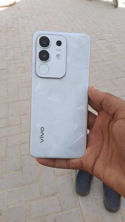 Vivo Y29