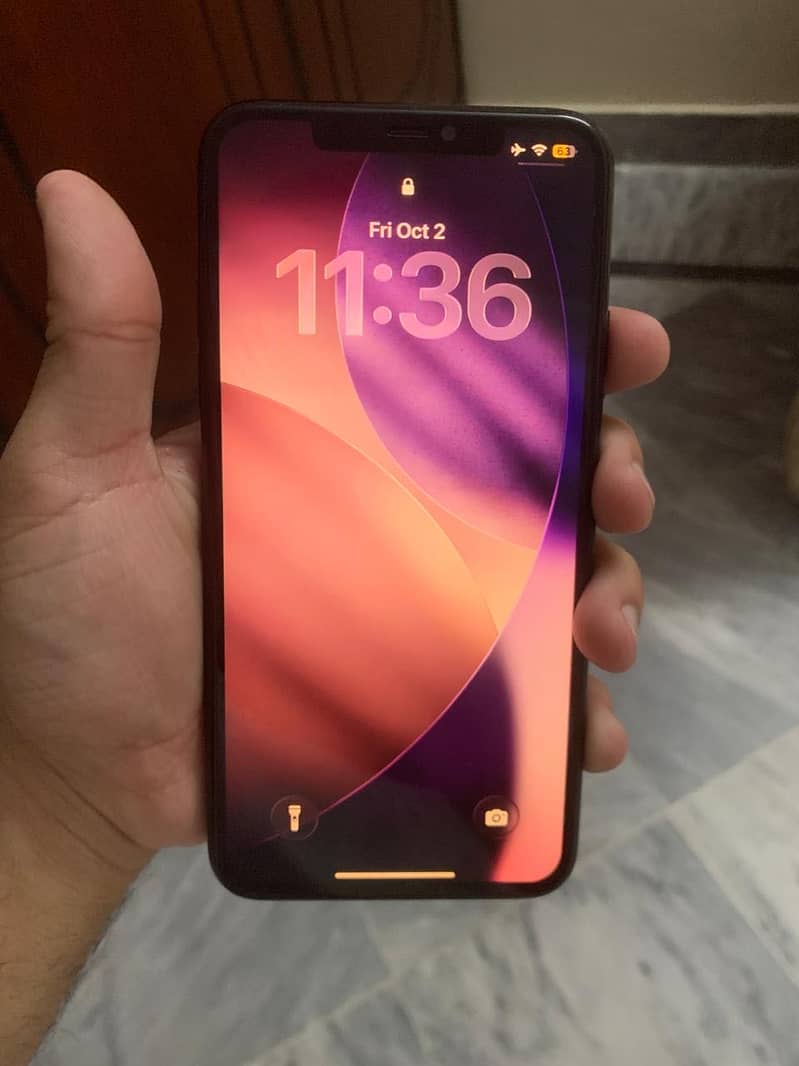 Apple iPhone 11 Pro Max 6