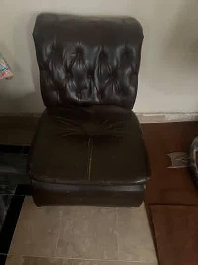 sofas in used condition