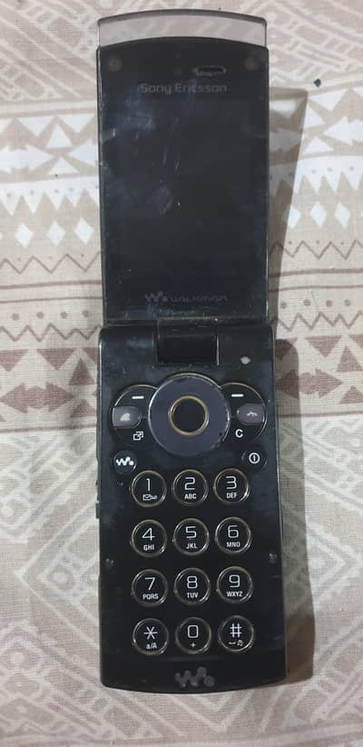 Sony Ericsson w980 motherboard required