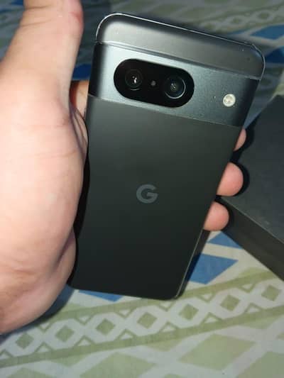 Google Pixel 8