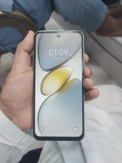 Tecno Spark Go 1