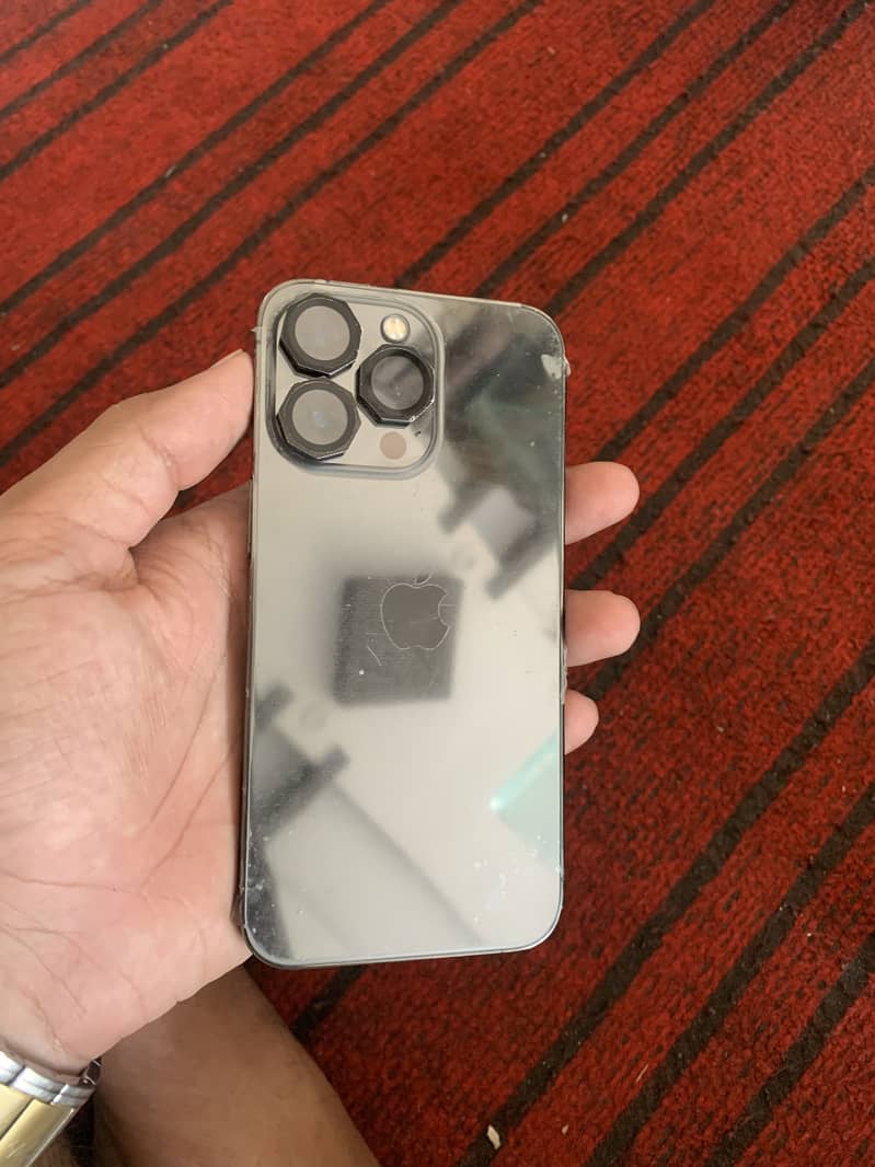 Apple iPhone 13 Pro 6