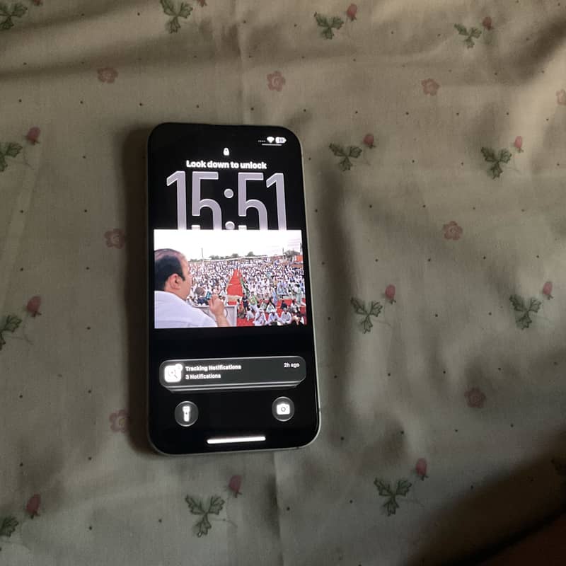Apple iPhone 17e 0