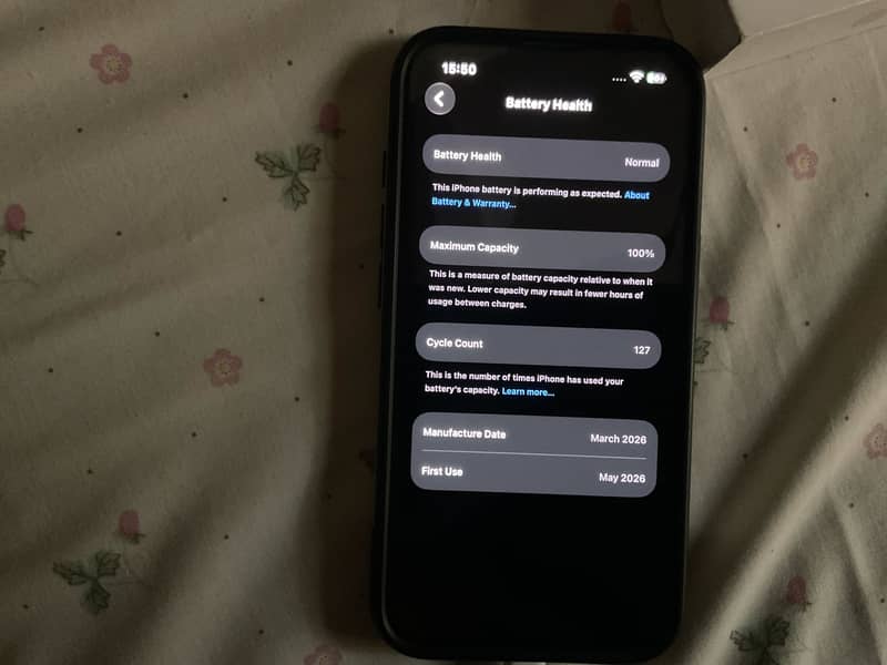 Apple iPhone 17e 1