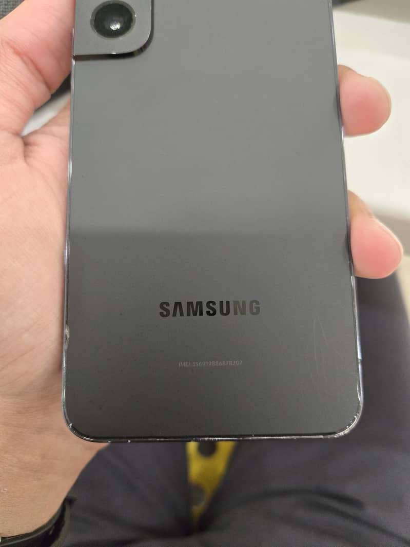 Samsung S22 3