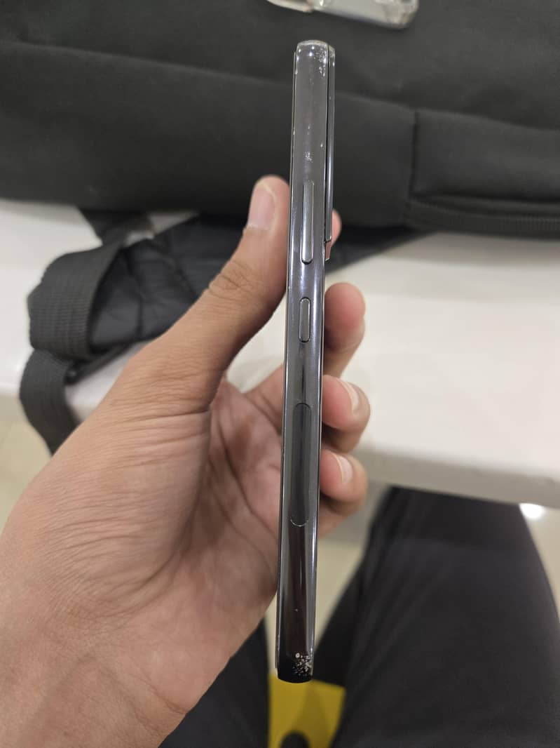 Samsung S22 6