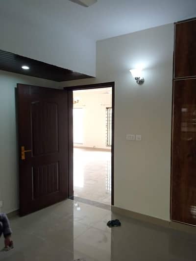 2 Bed Flat For Rent in Askari 11 - Sector B | Gated Community | Urgent
