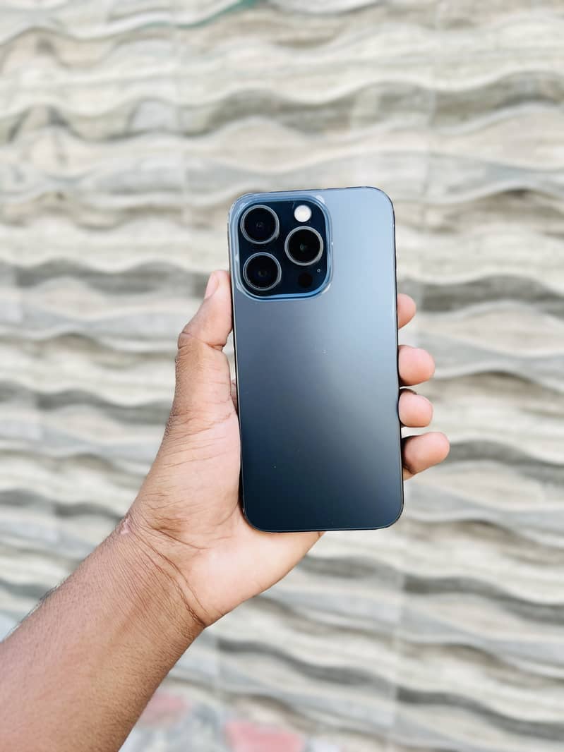 Apple iPhone 15 Pro 5