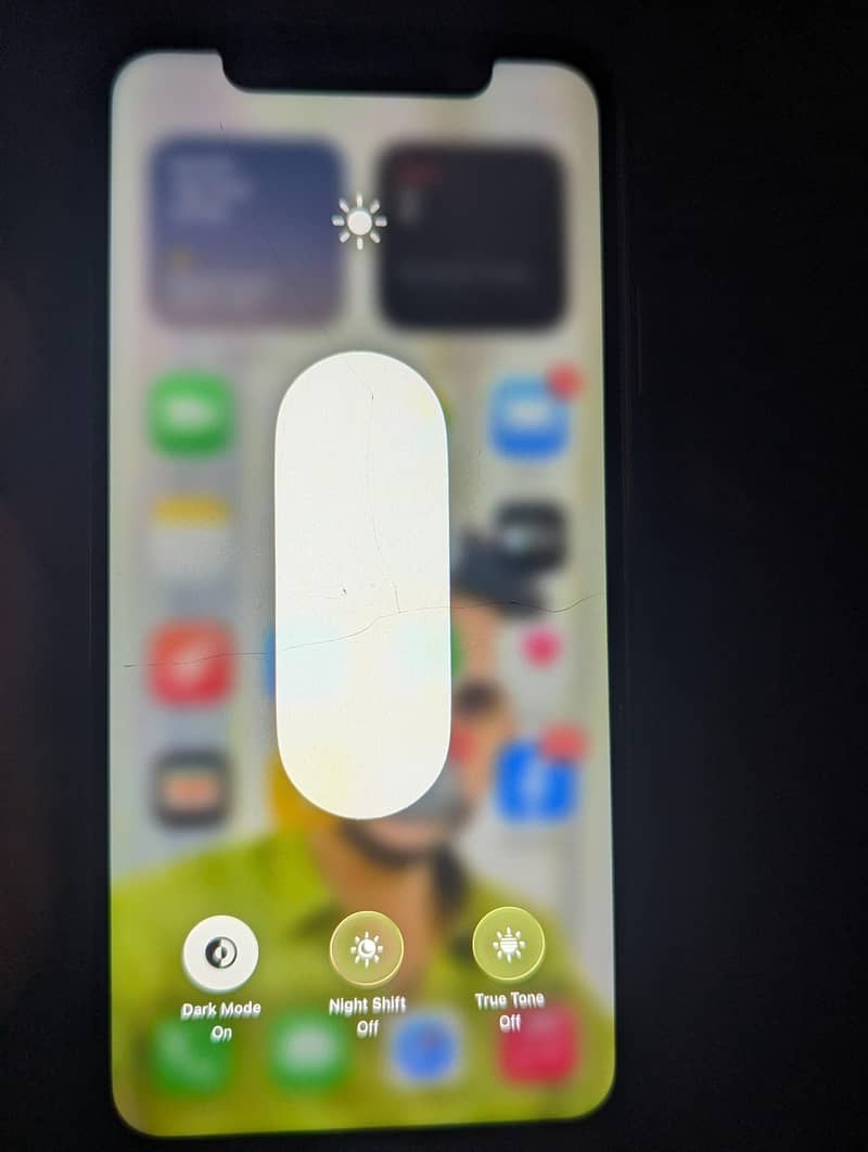 Apple iPhone 11 0