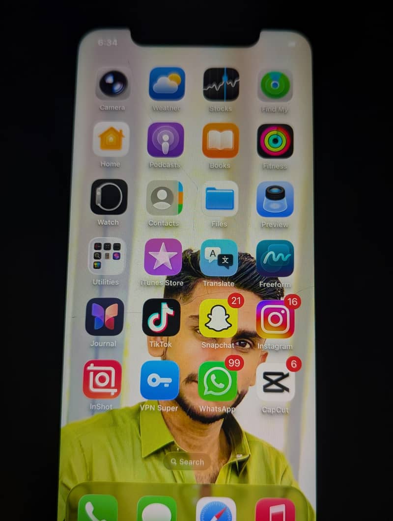 Apple iPhone 11 7