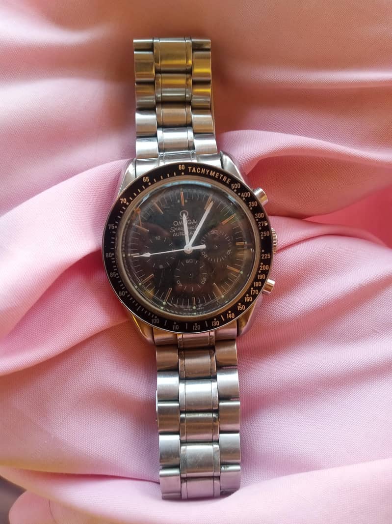 Hand watch 0
