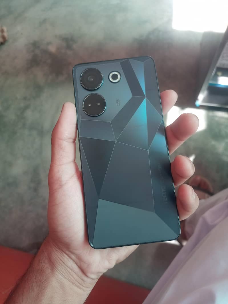 Tecno CAMON 20 1
