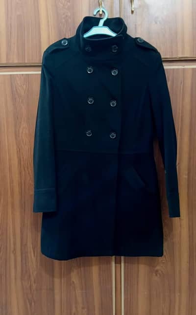 full warm coat available for sale with collar look