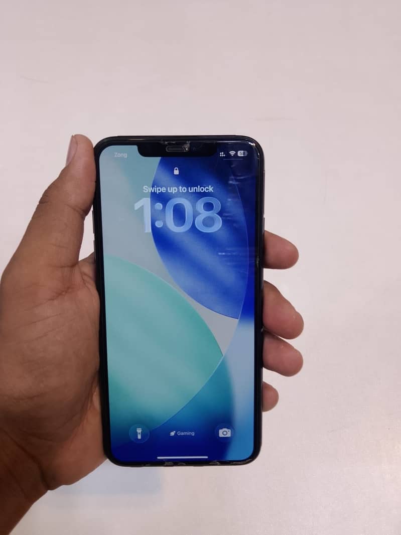 Apple iPhone 11 Pro Max 0