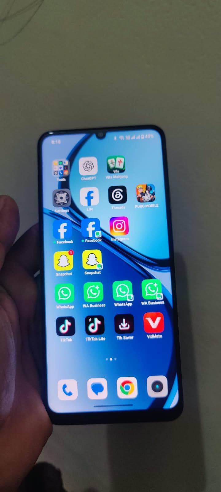 Realme C61 0