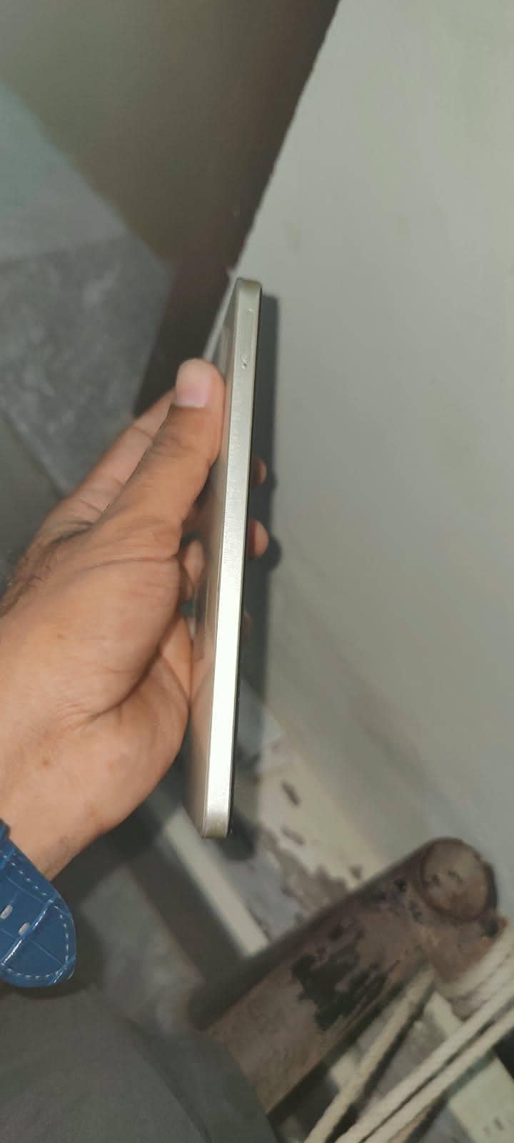 Realme C61 4