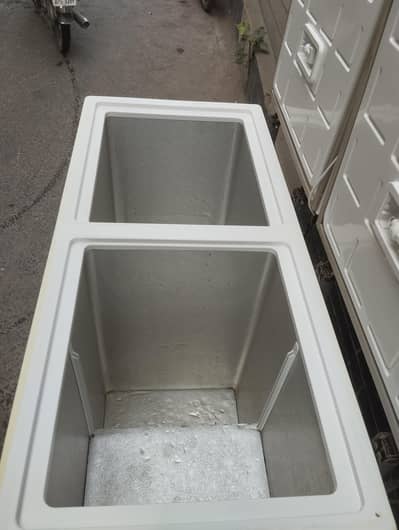 PEL double Door Freezer