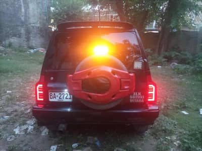 Suzuki Vitara 1990/94 Karachi Number ( 0300-6825-426 )