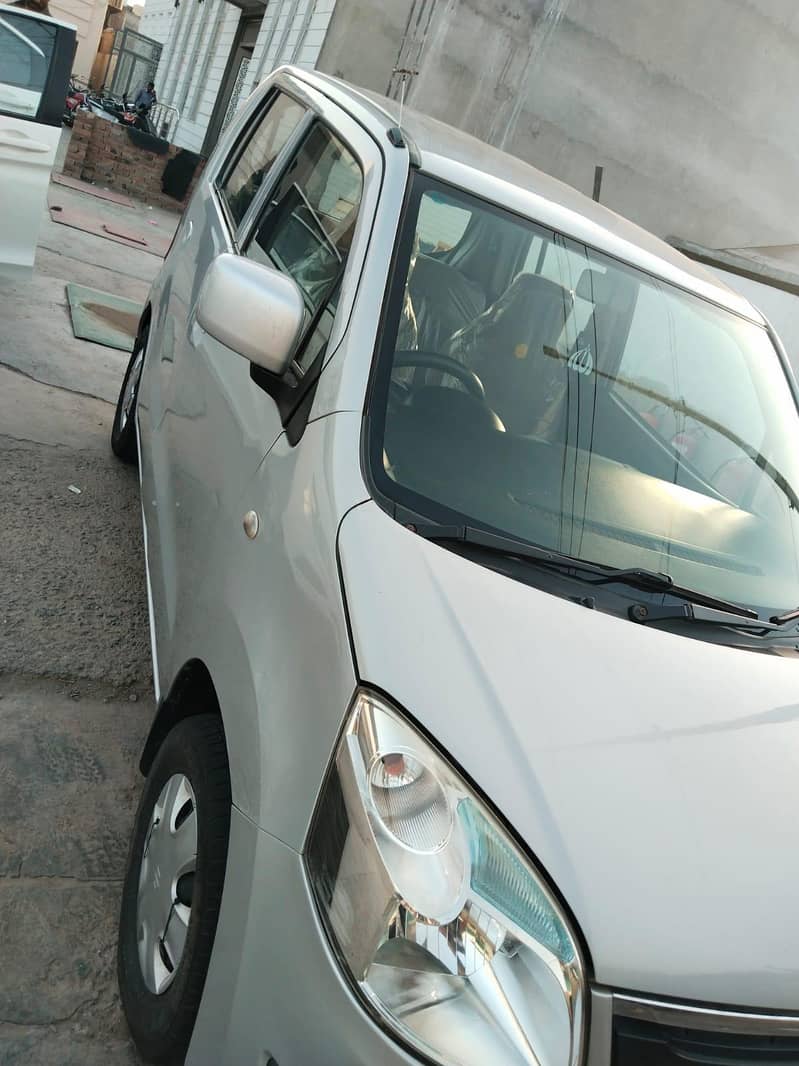 wagon r 2018 4