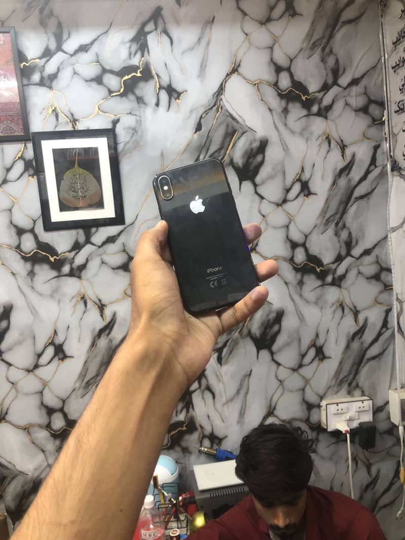 Apple iPhone XS 2