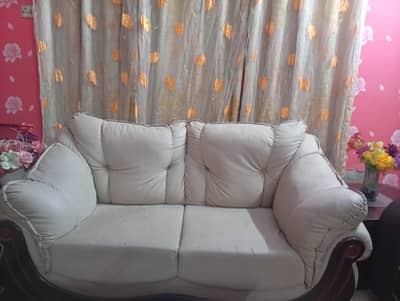 6 seater good condition sofa