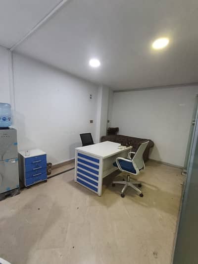 Fully Furnished Office Available For Rent in johar town For Use