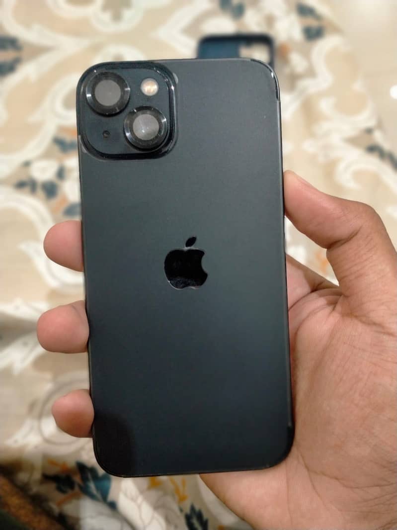 Apple iPhone 13 2
