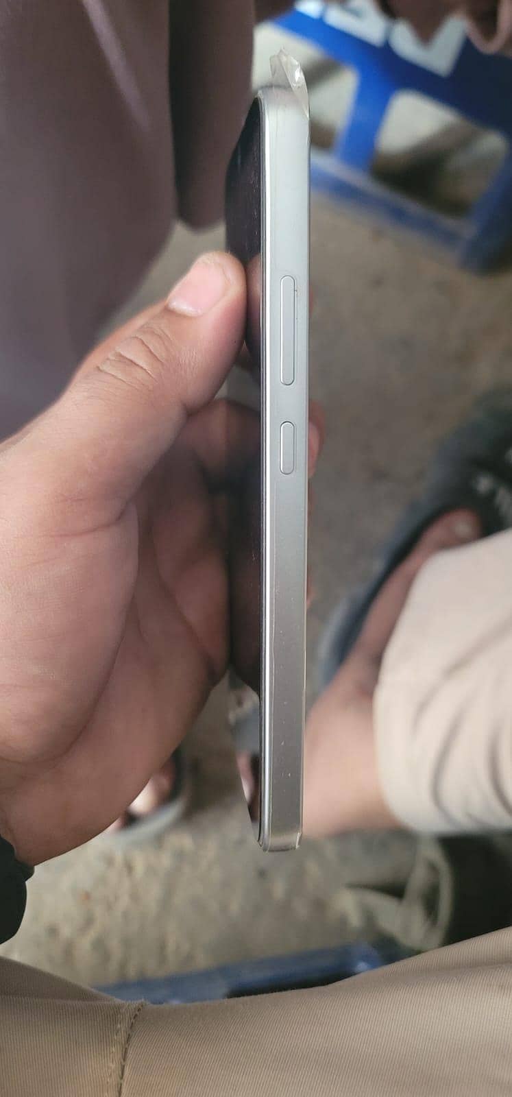 OPPO A6s pro 5