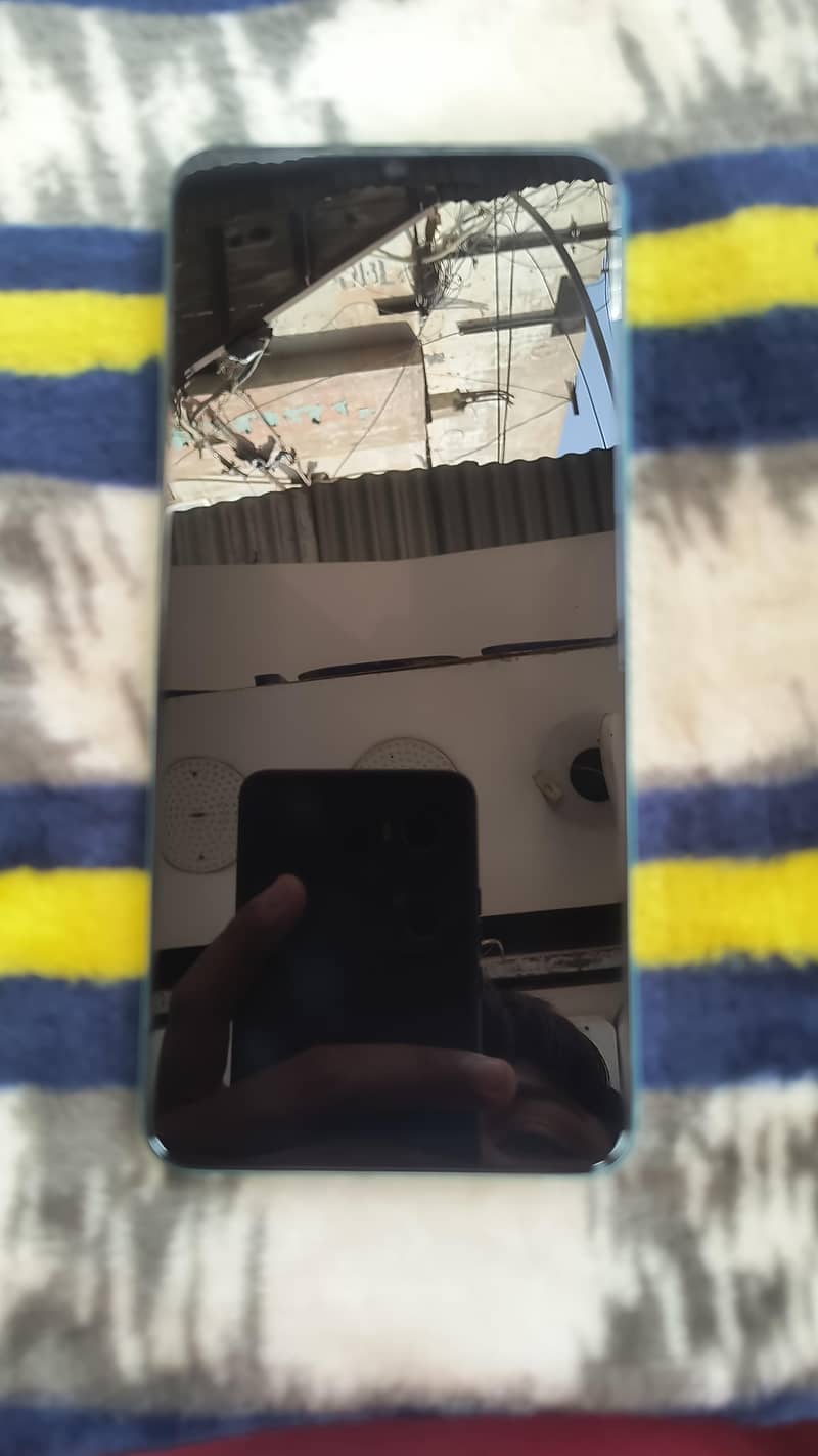 Realme C51 0