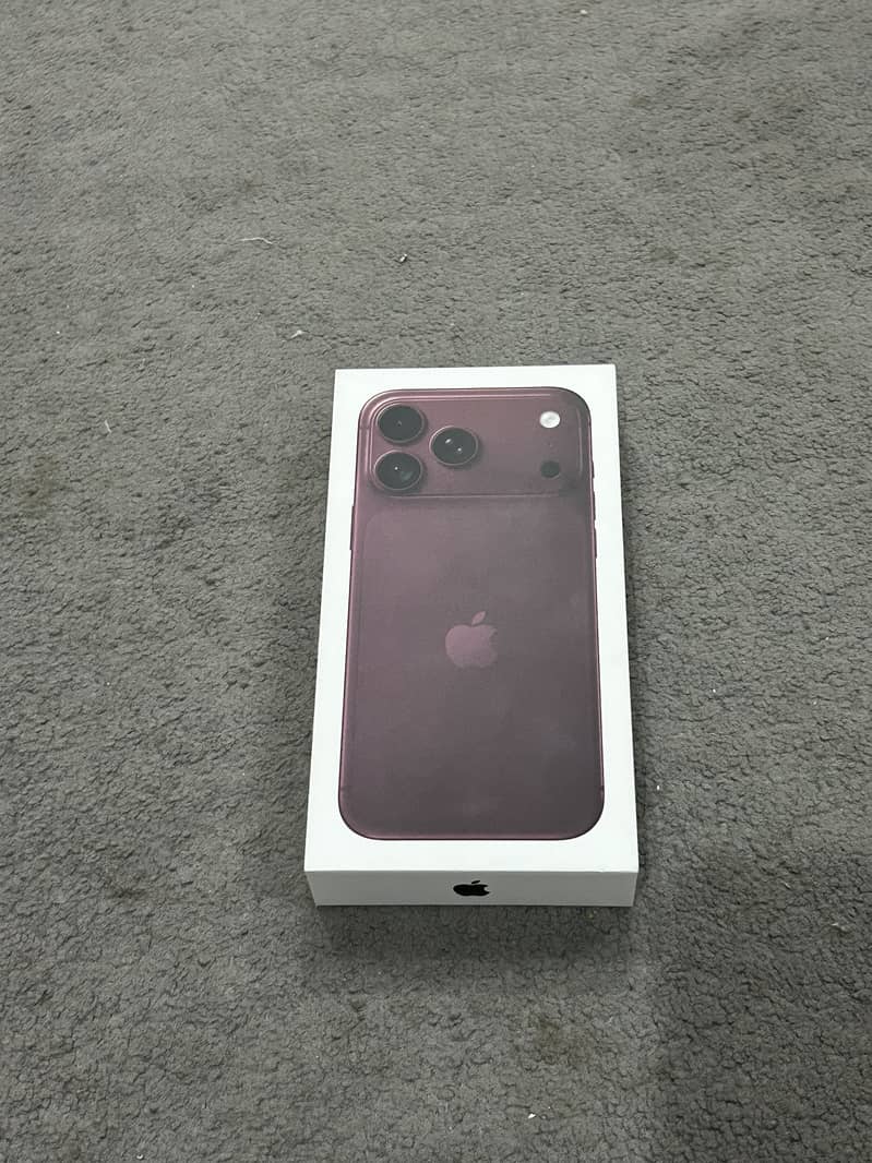 Apple iPhone 18 Pro Max 1