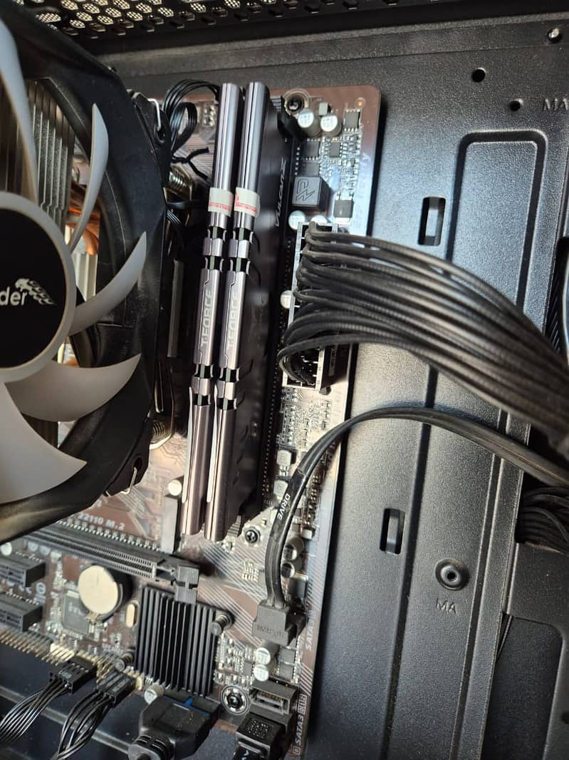 Custom Gaming PC 2