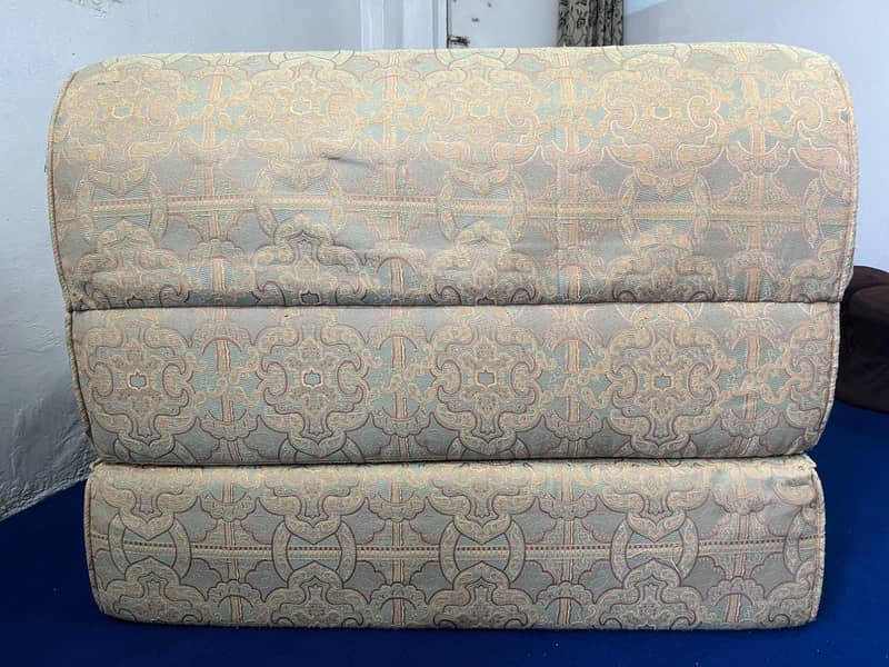 2 sofa cumbed 7