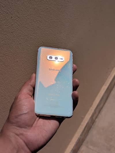 Galaxy s10e official PTA 8/10 - Snapdragon 865