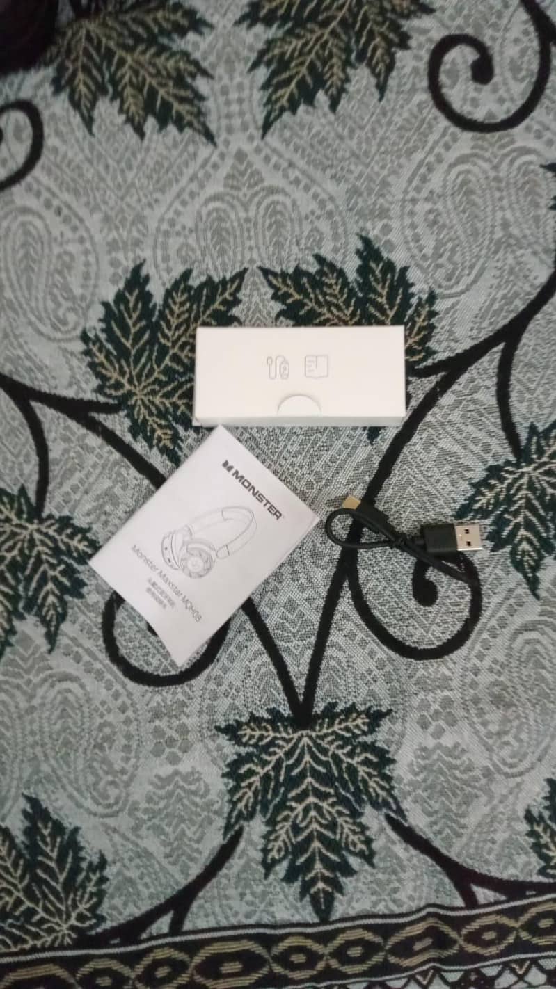 Headset 5