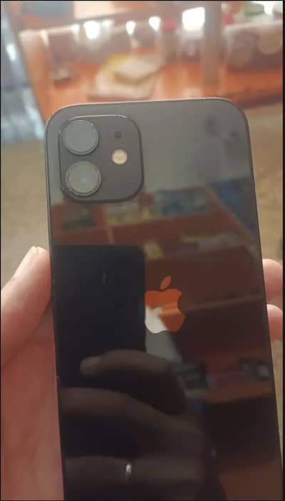Apple iPhone 12