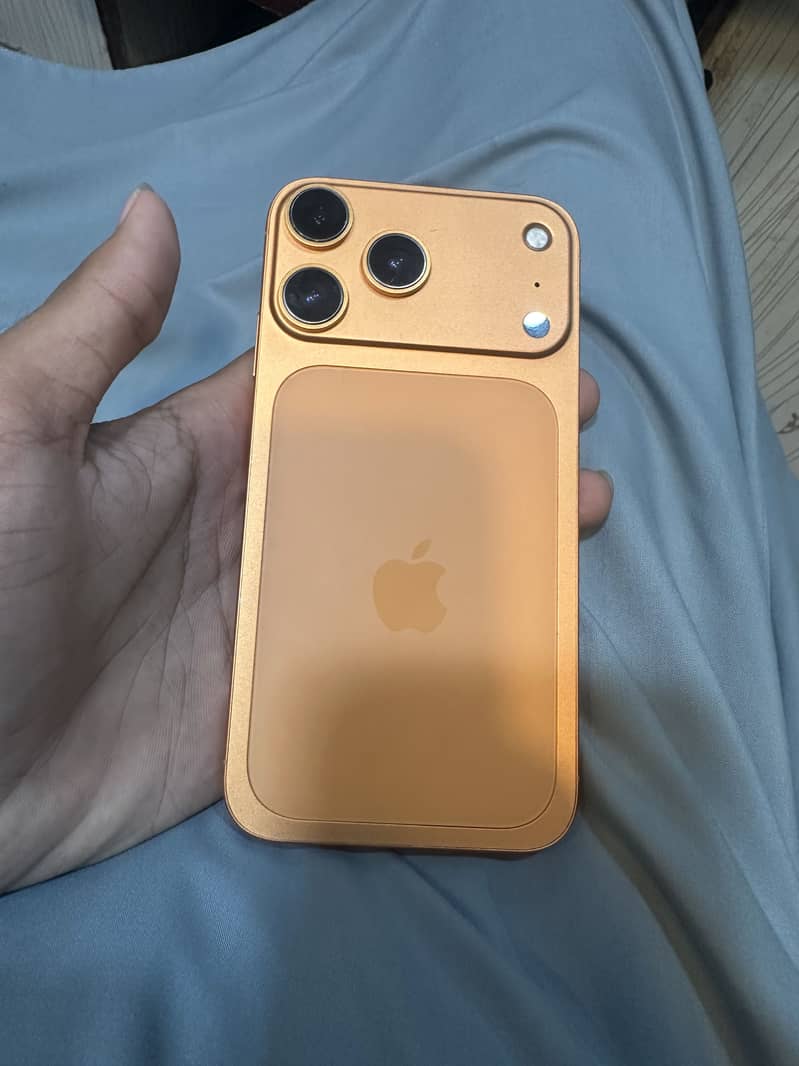 Apple iPhone 17 Pro 4