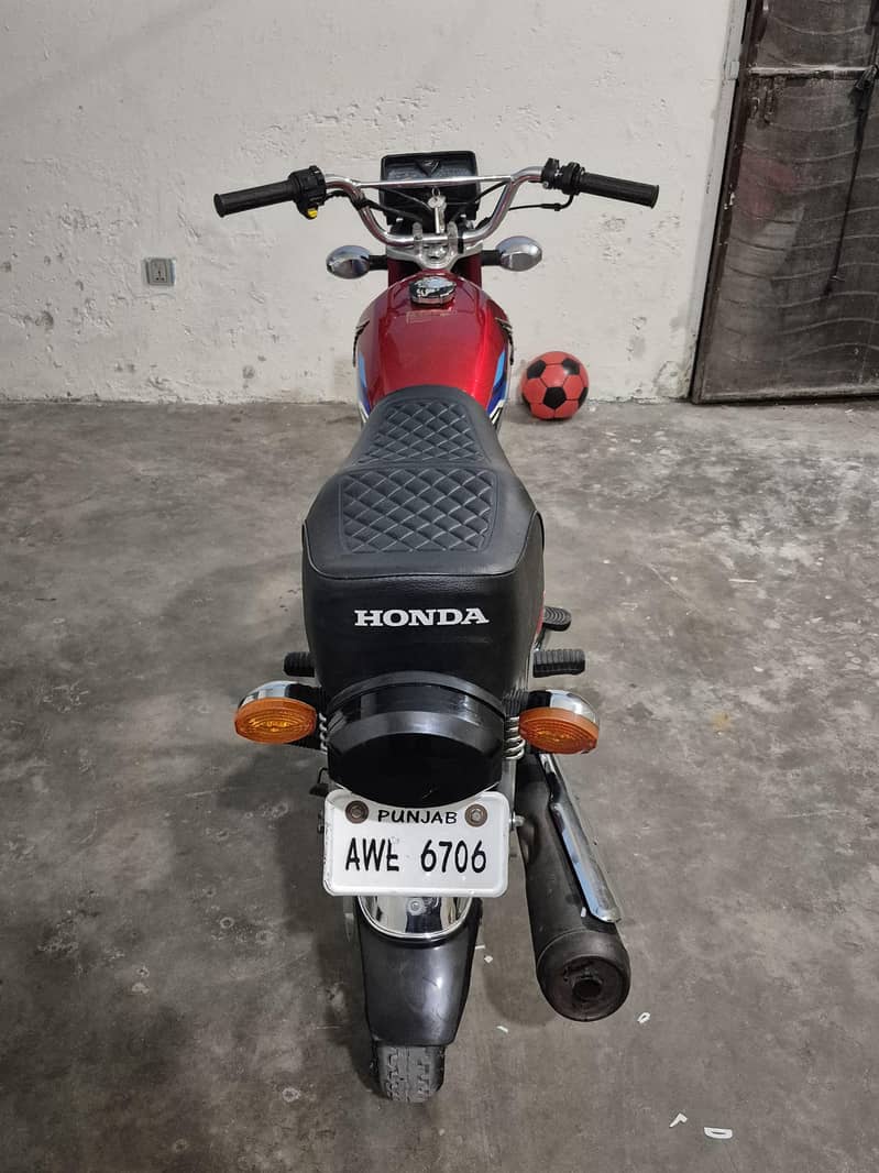 125  . 2