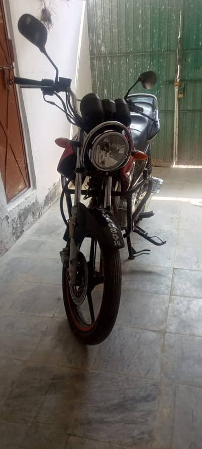 Yamaha YBR 125 2016
