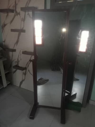 mirror