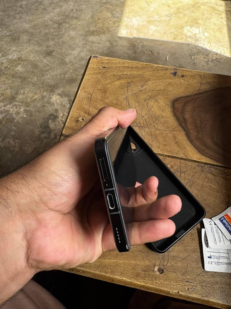 poco f6 pro 5