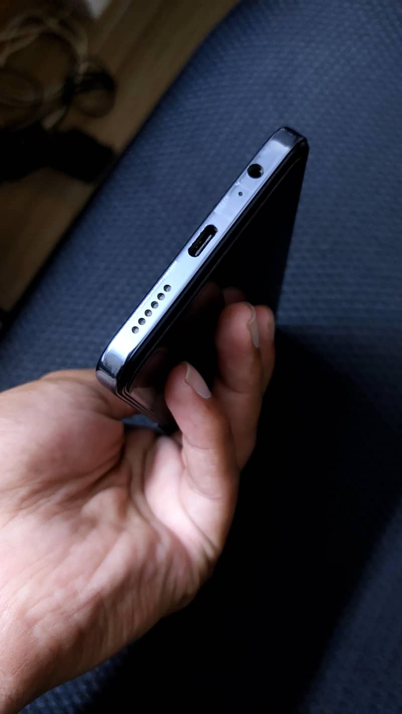 Tecno SPARK 30 Pro 2