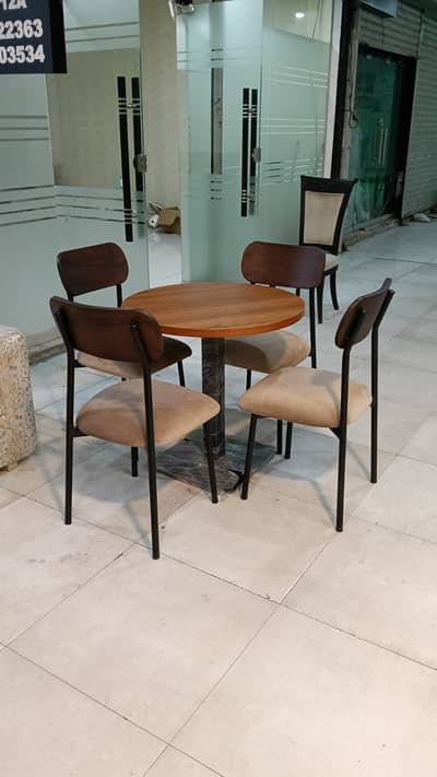 Dinning table 4 chairs