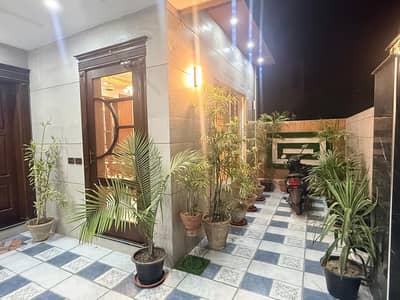 10 Marla New House In Jubilee Town