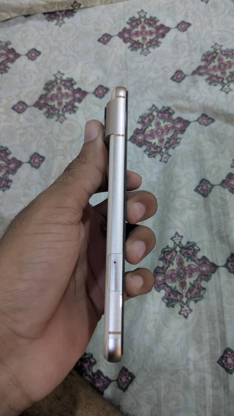 Google Pixel 8 0