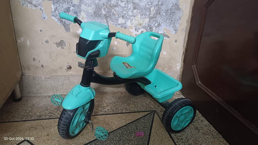 Tricycle 0