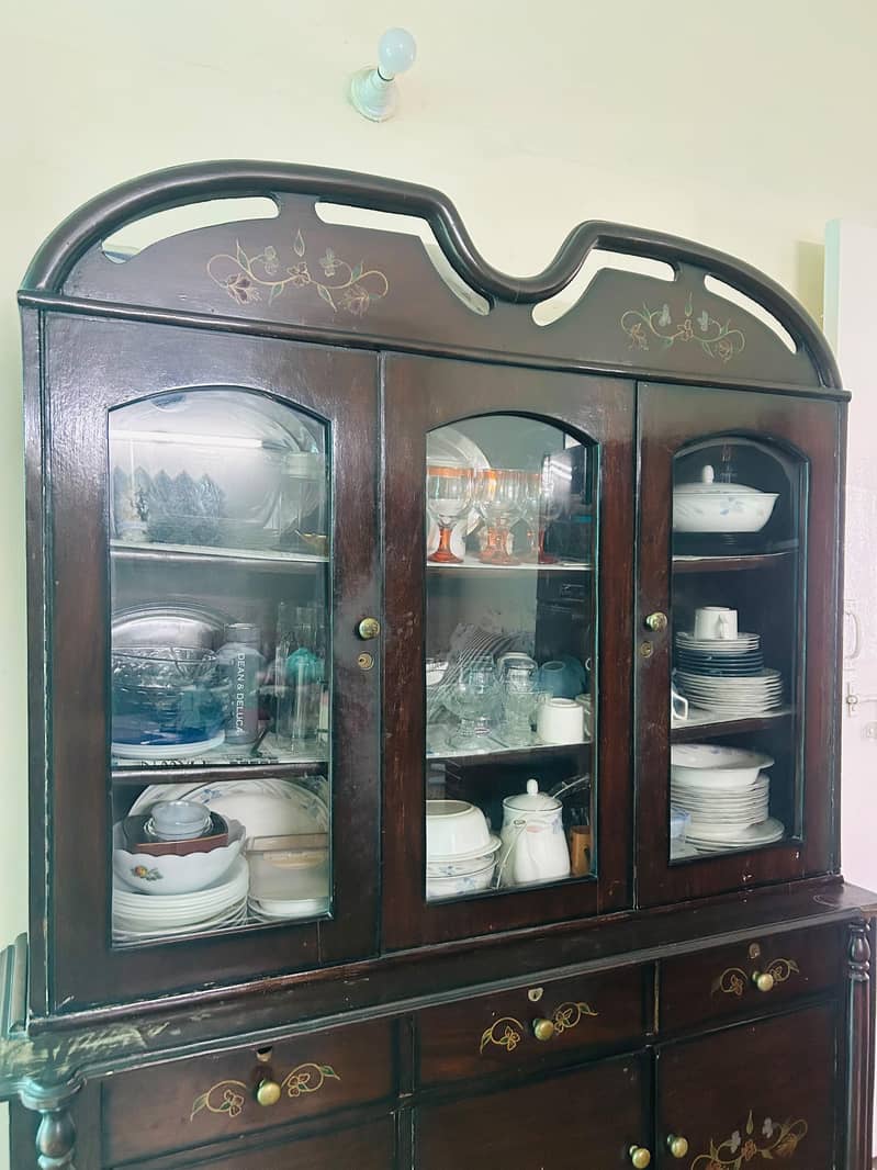 wood showcase 1