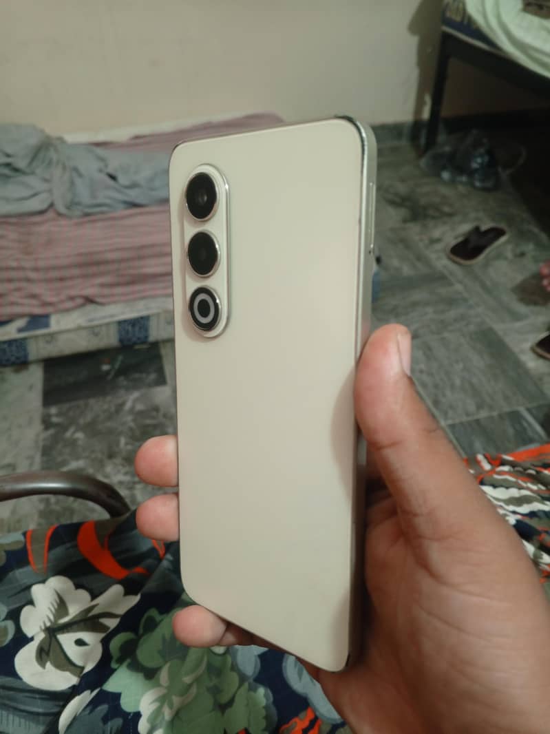 Itel S25 8
