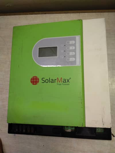solar max 24v 3kw bohat achi or saaf condition me hai