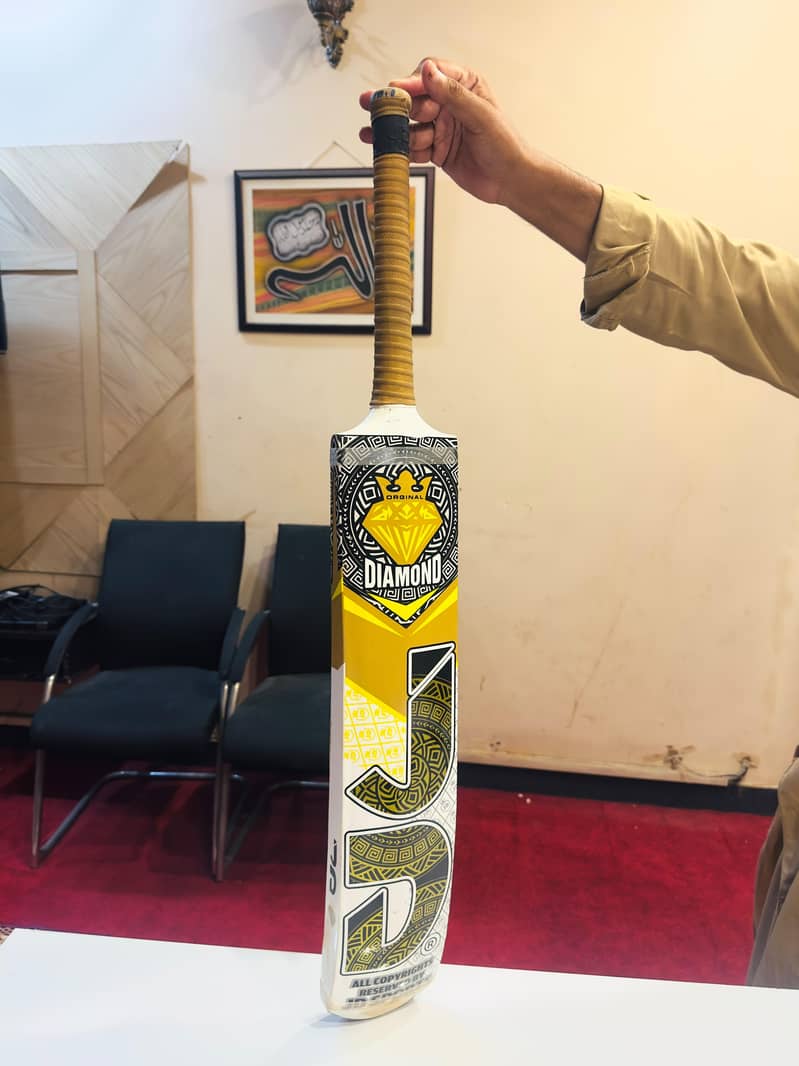Tape ball bat 2